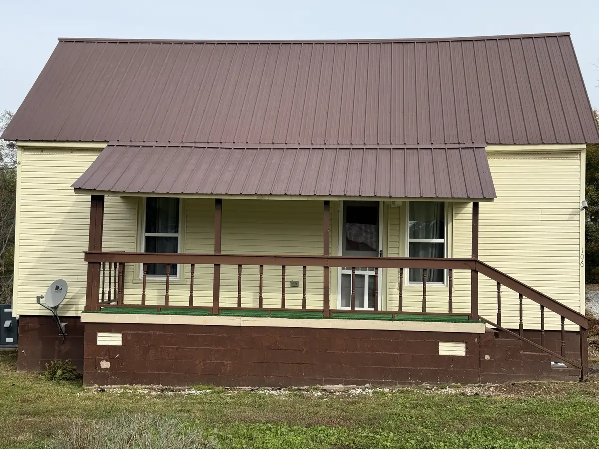 106 Franklin St, Estill Springs, TN 37330 - Image #1