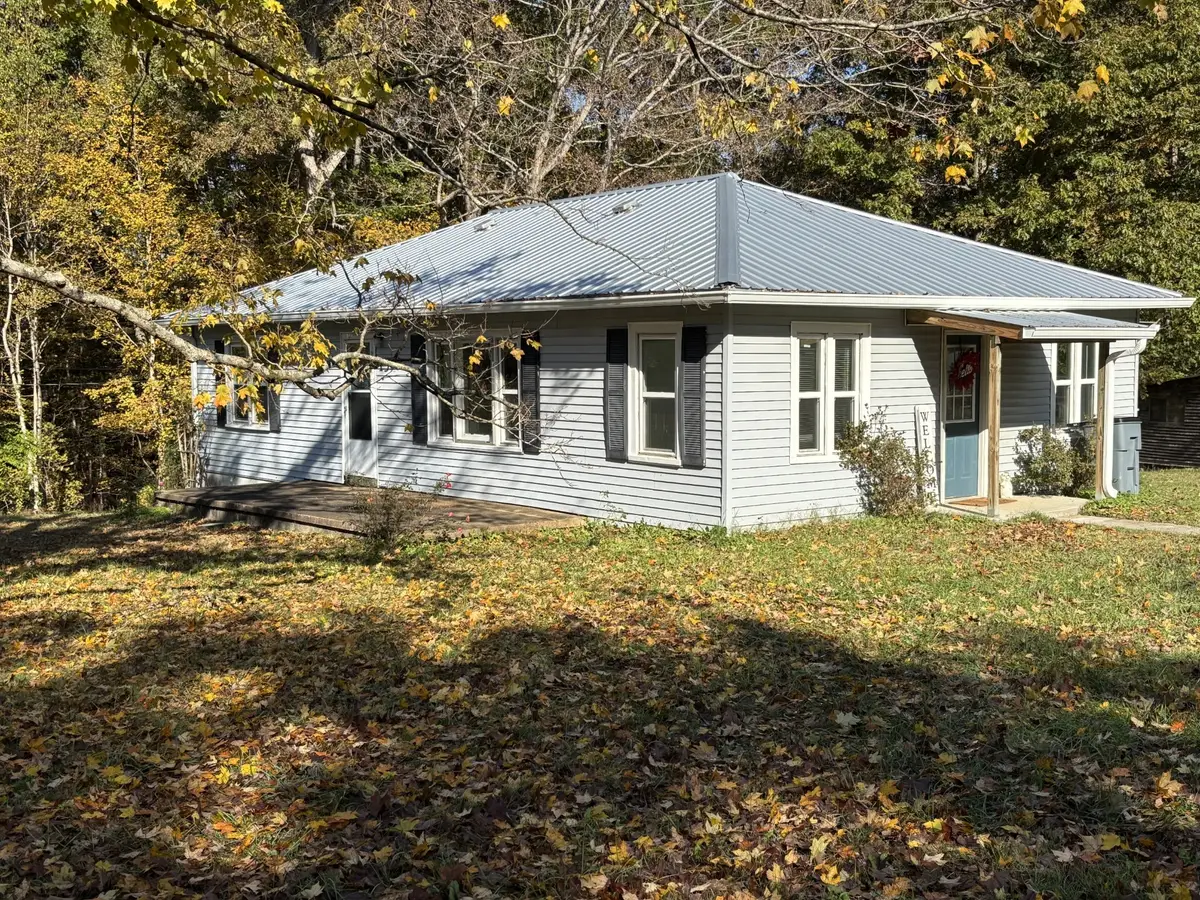 1580 Old Airport Rd, Nunnelly, TN 37137 - Image #1