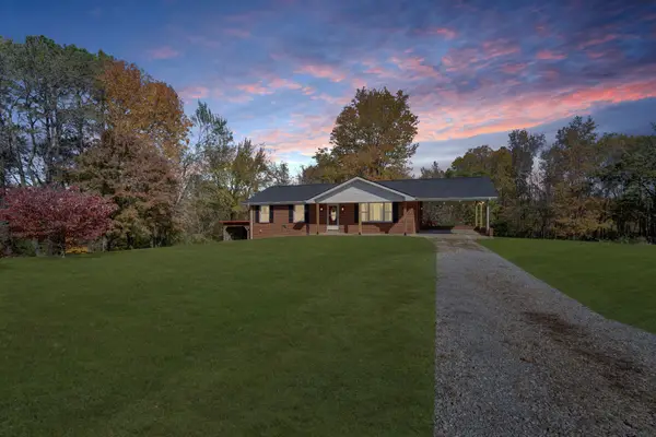 5433 Marion Rd, Cunningham, TN 37052