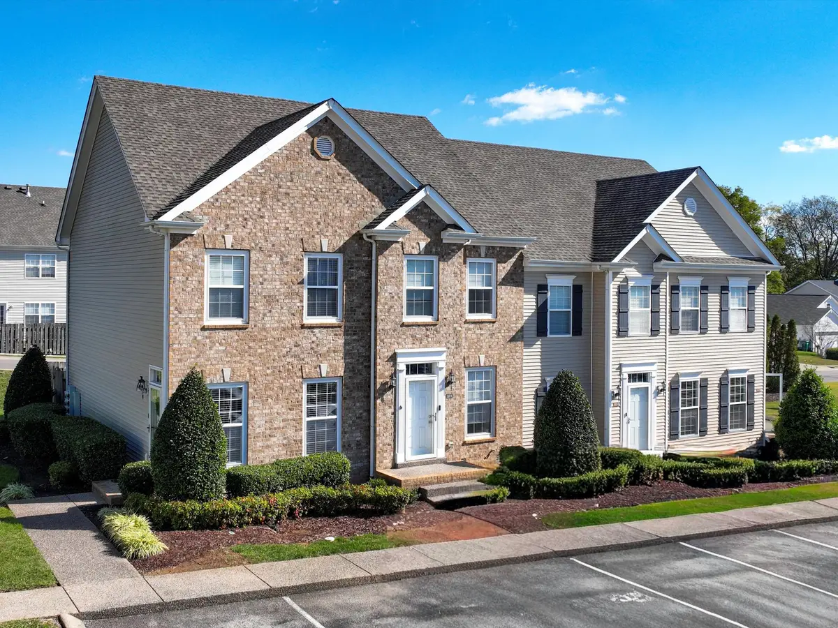 501 Dakota Dr, Spring Hill, TN 37174 - Image #1