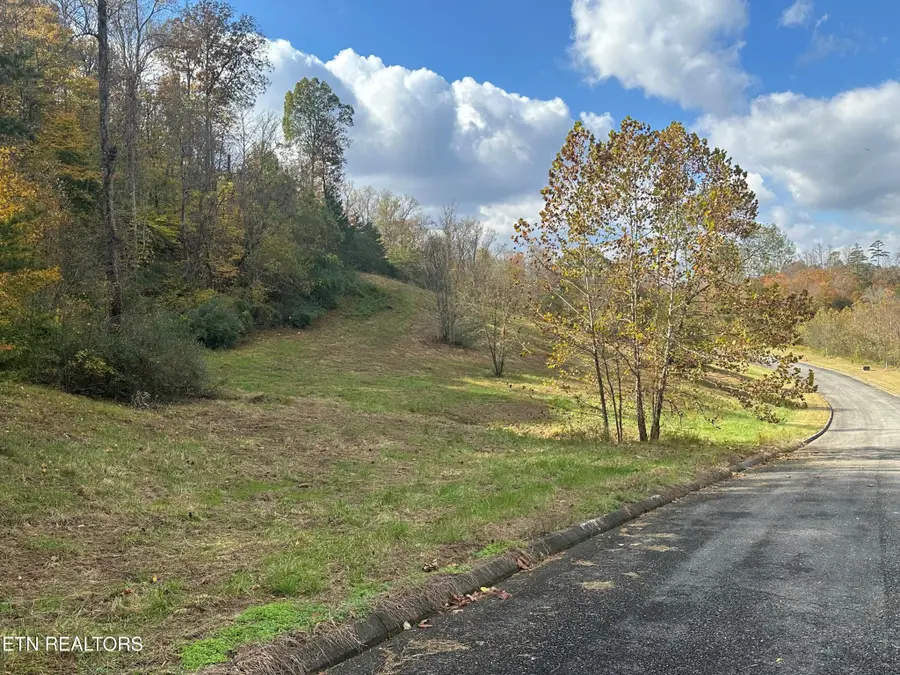 107 Willow Oak Drive, Oak Ridge, TN 37830 - Image #2