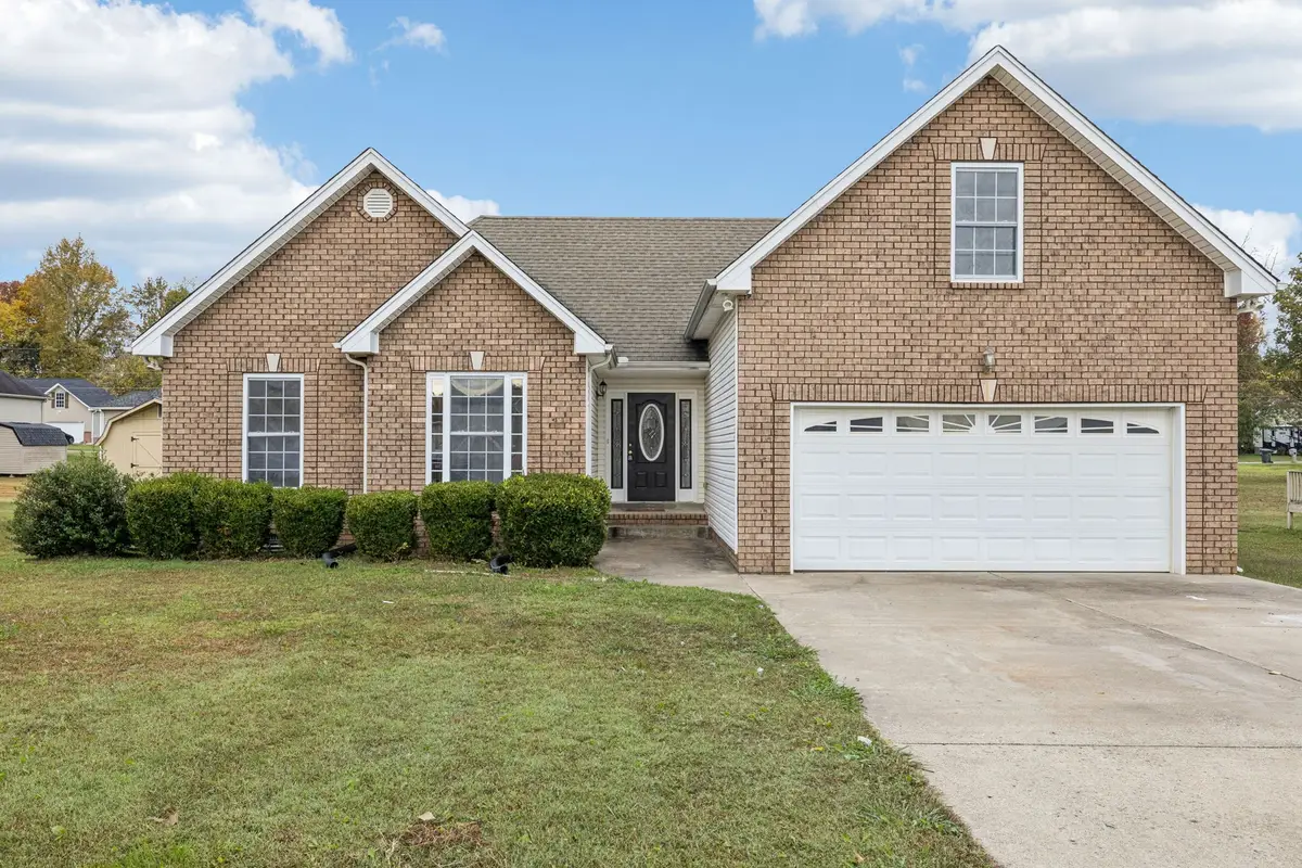 238 Clydesdale Ln, Springfield, TN 37172 - Image #1