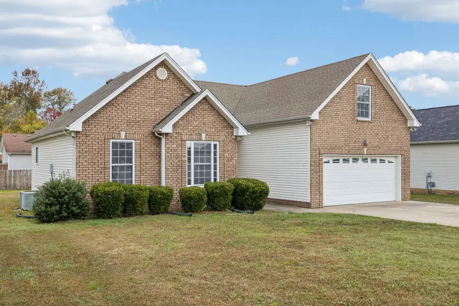238 Clydesdale Ln, Springfield, TN 37172 - Image #3