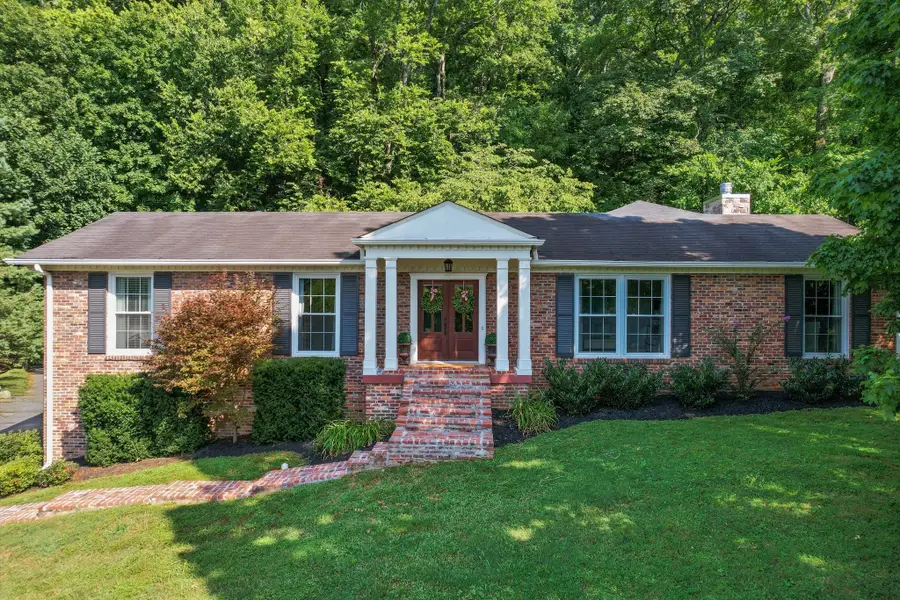 774 Rodney Dr, Nashville, TN 37205 - Image #2
