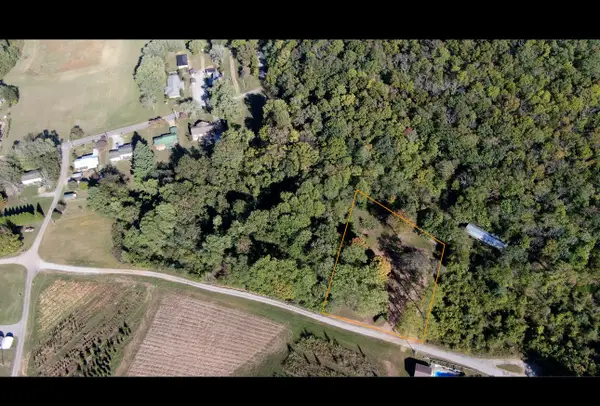 415 Nannies Ln, McMinnville, TN 37110