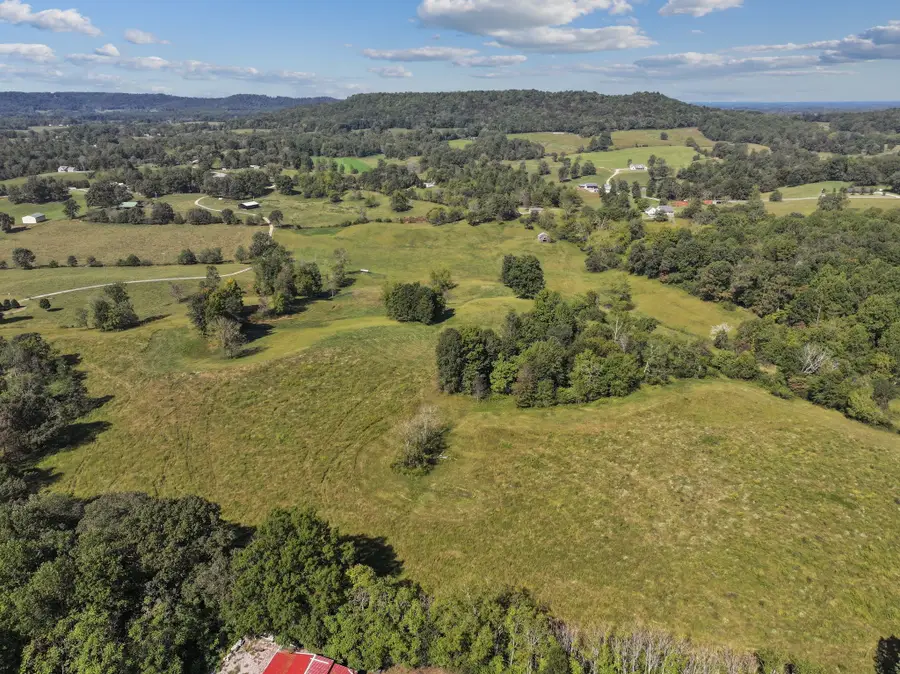 2089 Pettit Cove Rd, Quebeck, TN 38579 - Image #3