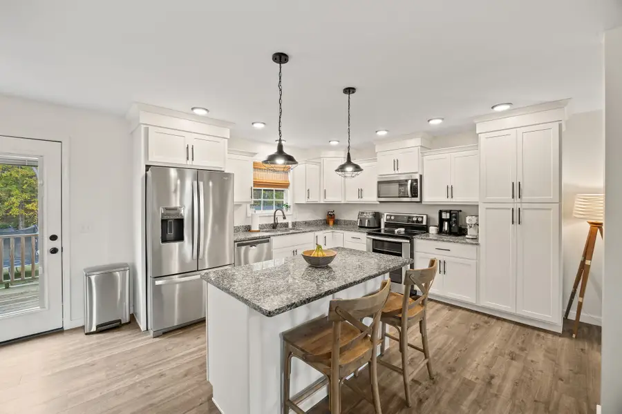 6740 Parwood Dr, Baxter, TN 38544 - Image #2