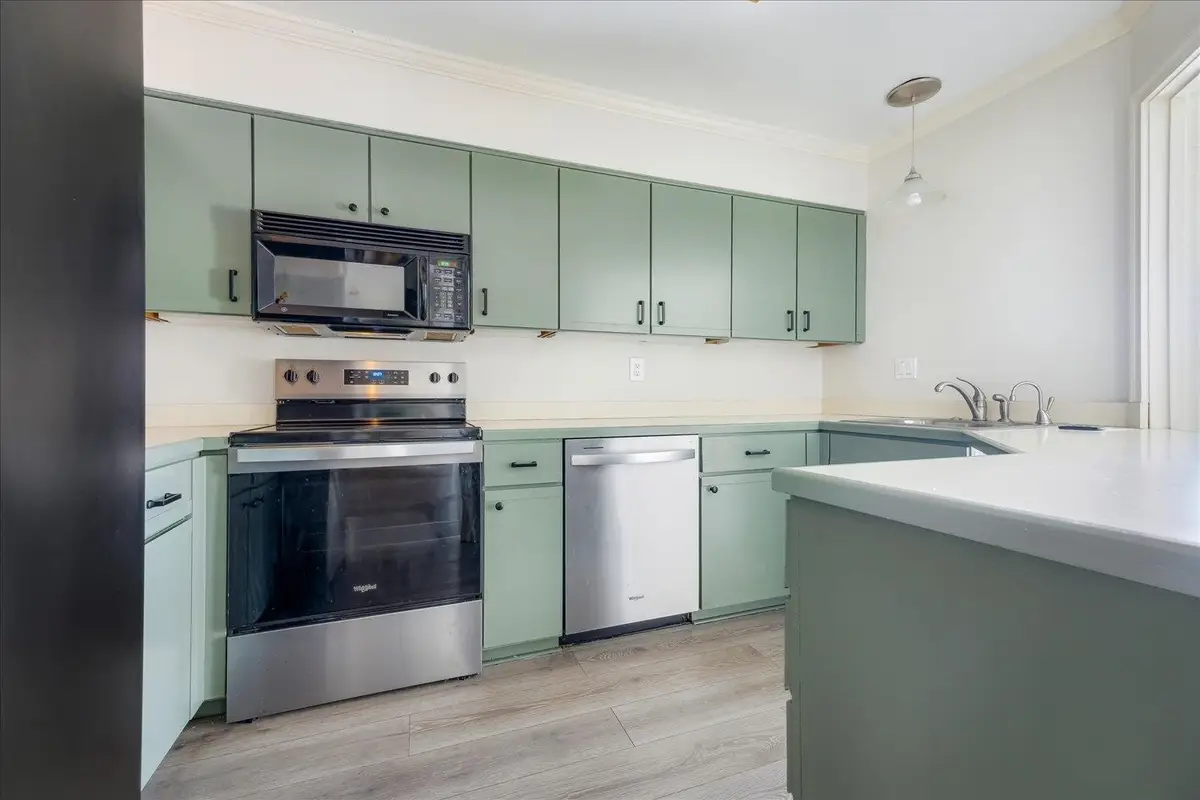 10 S Idlewild St #4, Memphis, TN 38104 - #1