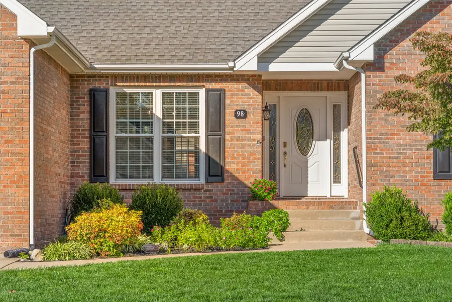 98 Gallant Ct, Clarksville, TN 37043 - Image #3
