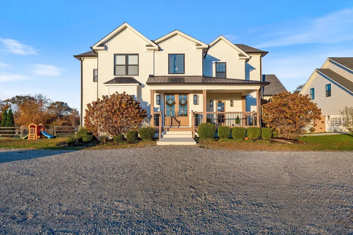 7314 Dug Hill Rd, Bon Aqua, TN 37025 - Image #1