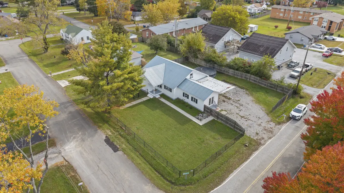 605 Johnson St, Manchester, TN 37355 - Image #1