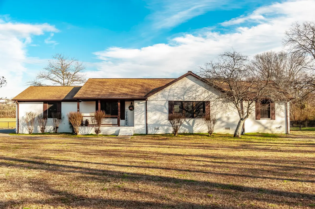 170 Upper Station Camp Crk Rd, Gallatin, TN 37066 - Image #1