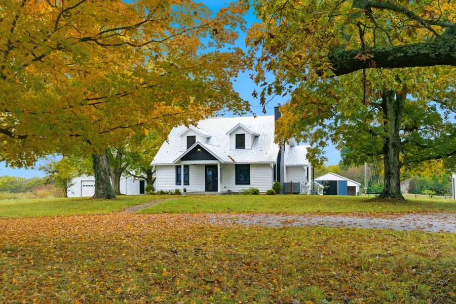 3863 Felts Rd, Cedar Hill, TN 37032 - Image #3