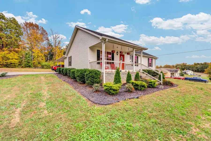 498 Bugger Ridge Rd, McMinnville, TN 37110 - Image #3