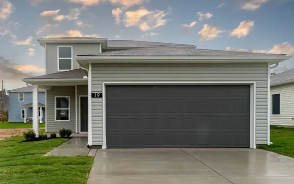 19 Stonehenge Ln, Manchester, TN 37355