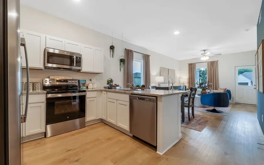 19 Stonehenge Ln, Manchester, TN 37355 - Image #3