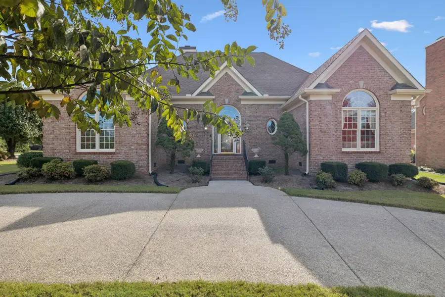 201 Hidden Ct, Old Hickory, TN 37138 - Image #2