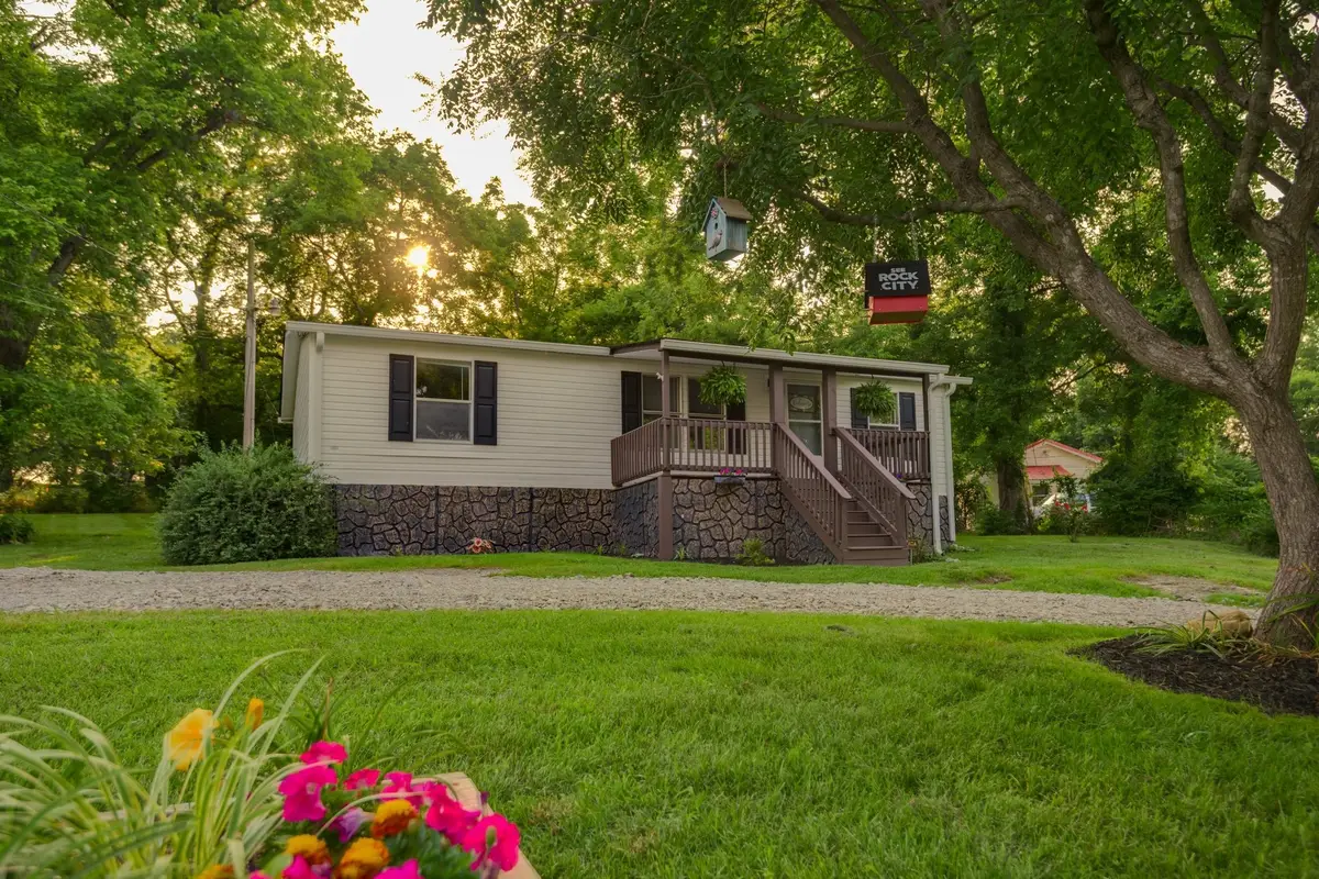 236 Cornwell Ave, Watertown, TN 37184 - Image #1