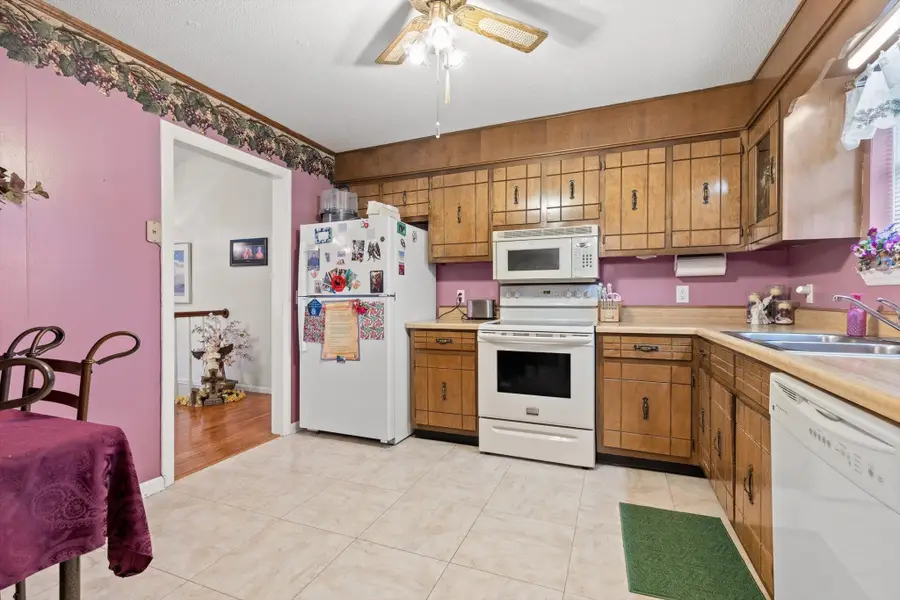 37 Robert E Lee Drive, Ringgold, GA 30736 - Image #3