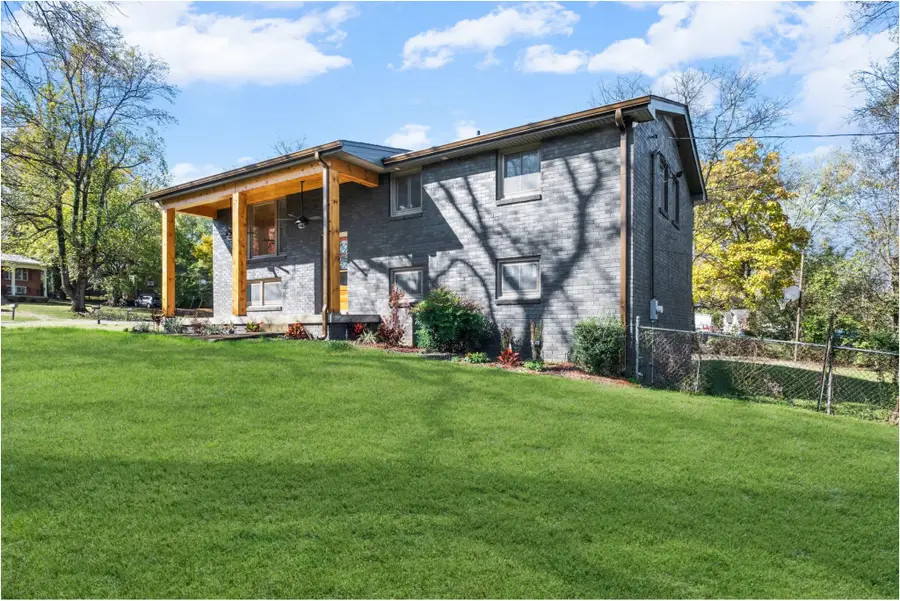 127 Veebelt Dr, Hendersonville, TN 37075 - Image #2