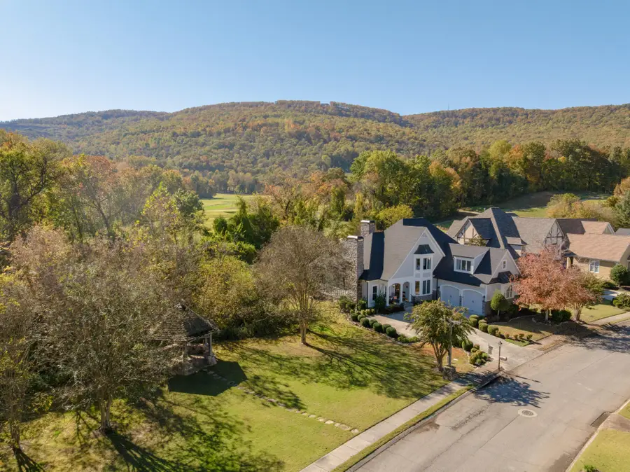 713 Black Creek Drive, Chattanooga, TN 37419 - Image #3