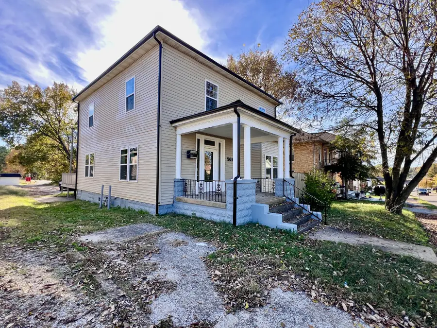 501 Wood St W, Paris, TN 38242 - Image #2