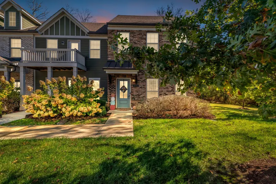 1032 Emery Bay Cir, Hendersonville, TN 37075 - Image #3