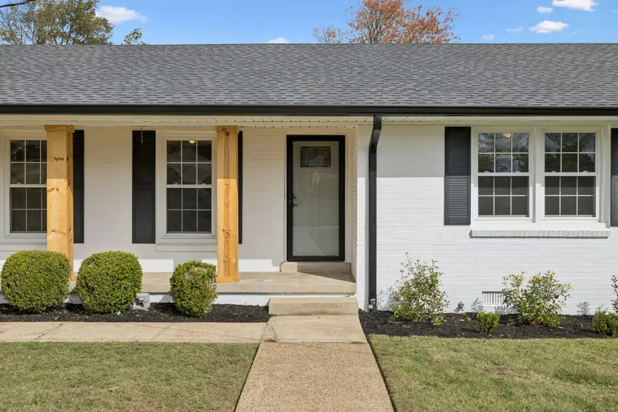 604 Pleasantwood Dr, Mount Pleasant, TN 38474 - Image #3