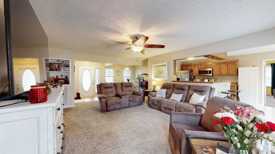 152 Shawna St, McMinnville, TN 37110 - Image #3