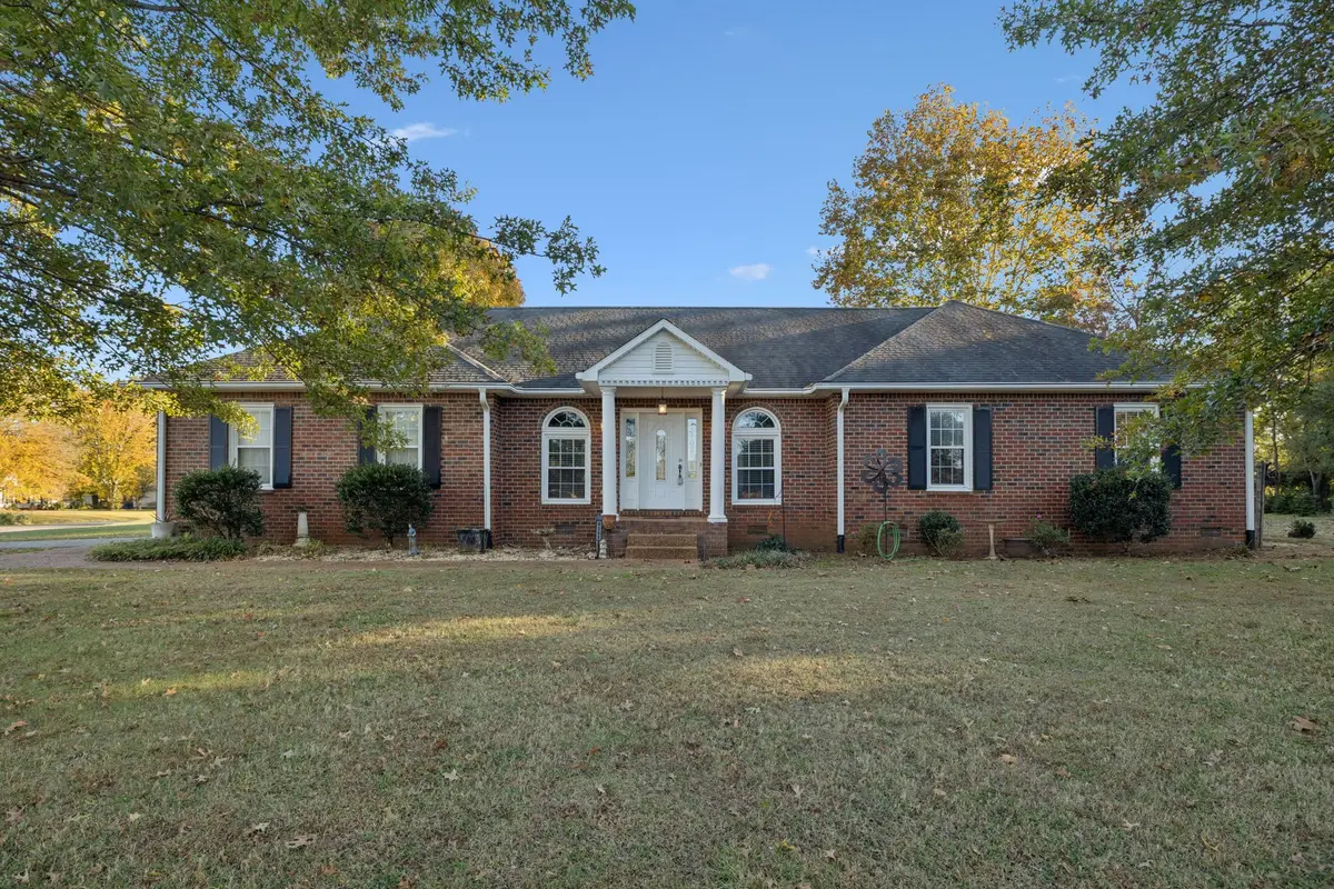 4560 Cynthia Ln, Murfreesboro, TN 37127 - Image #1