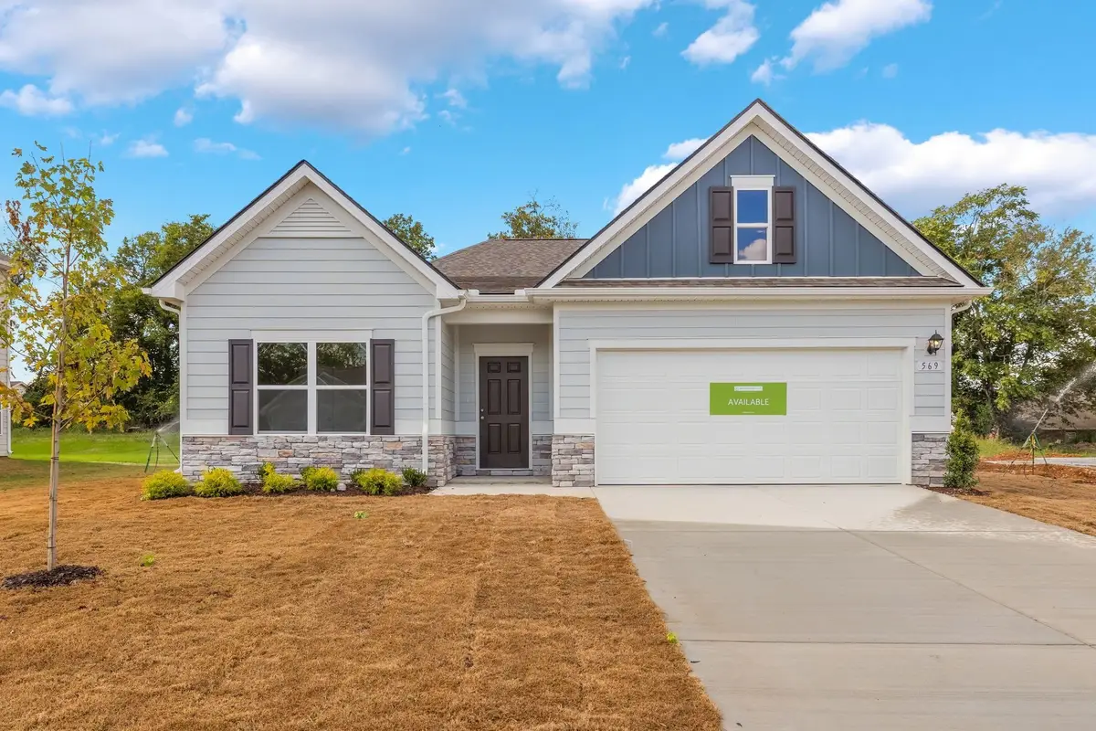 569 Nightengale Ridge Dr, Columbia, TN 38401 - Image #1
