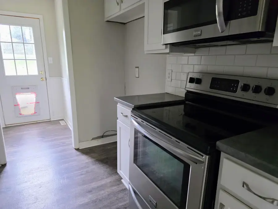 998 Hot Shot Dr, Clarksville, TN 37042 - Image #3