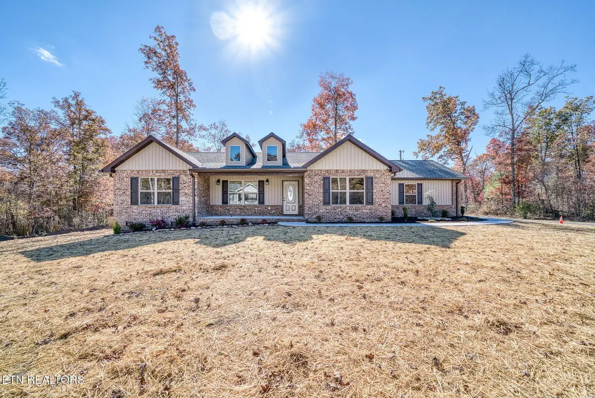 1001 Grey Eagle Drive, Crossville, TN 38572 - Image #1