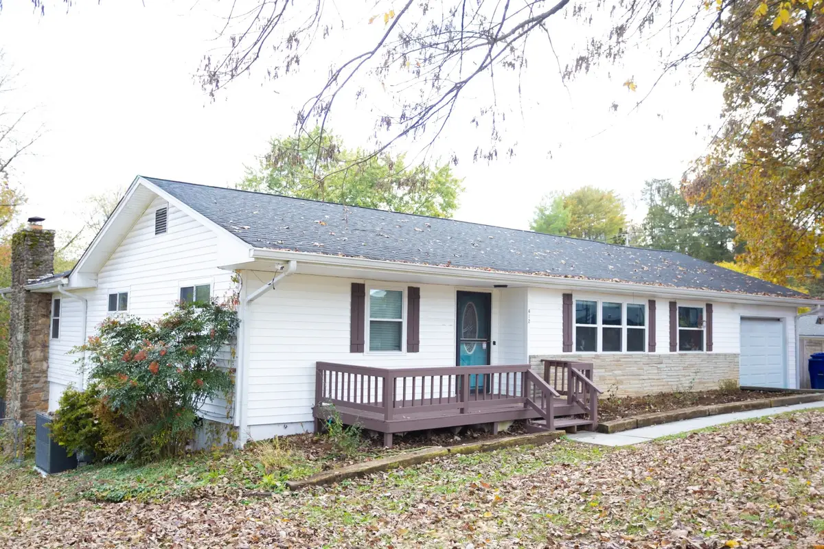 412 Woodland Dr, Clinton, TN 37716 - Image #1