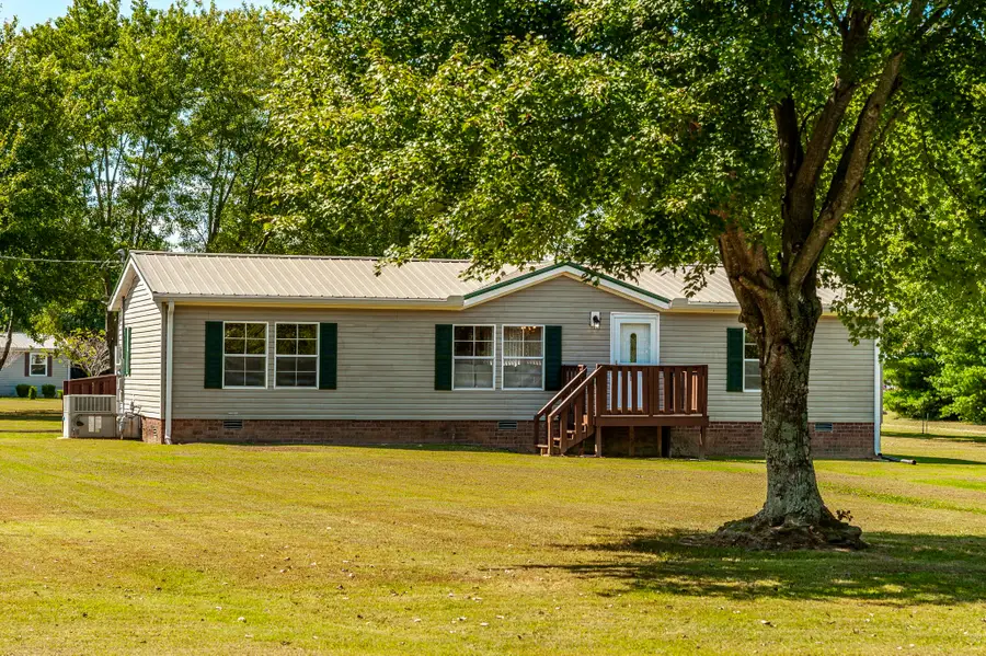 136 E Biggs Rd, Portland, TN 37148 - Image #2