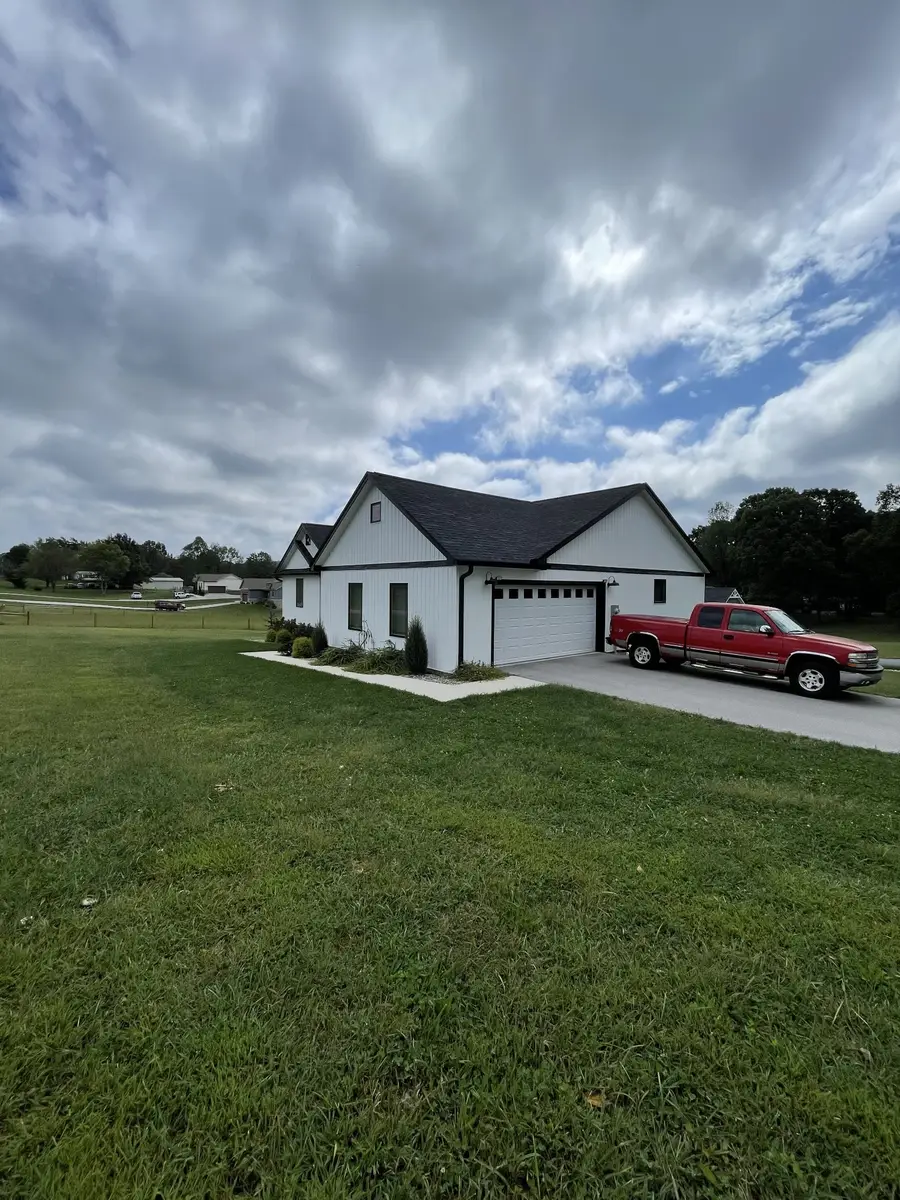 103 Joe Harris Ln, Cookeville, TN 38506 - Image #2