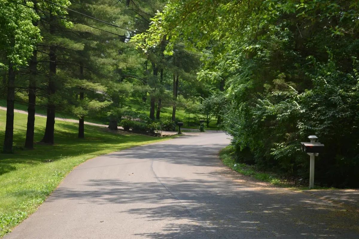 1021 Harpeth Valley Ct, Nashville, TN 37221 - Image #1