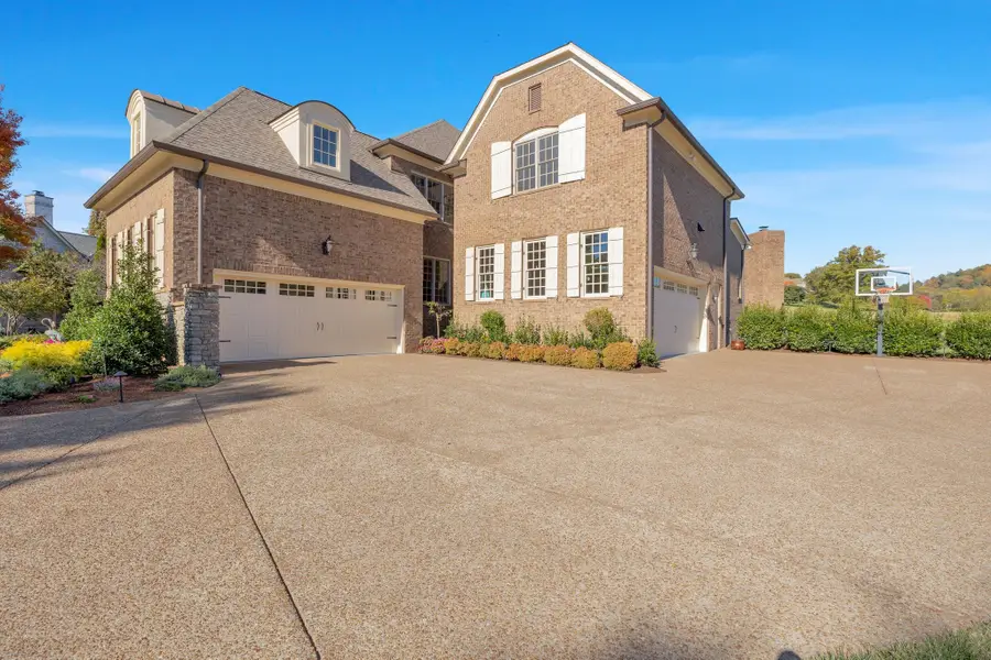 412 Legends Park Cir, Franklin, TN 37069 - Image #3