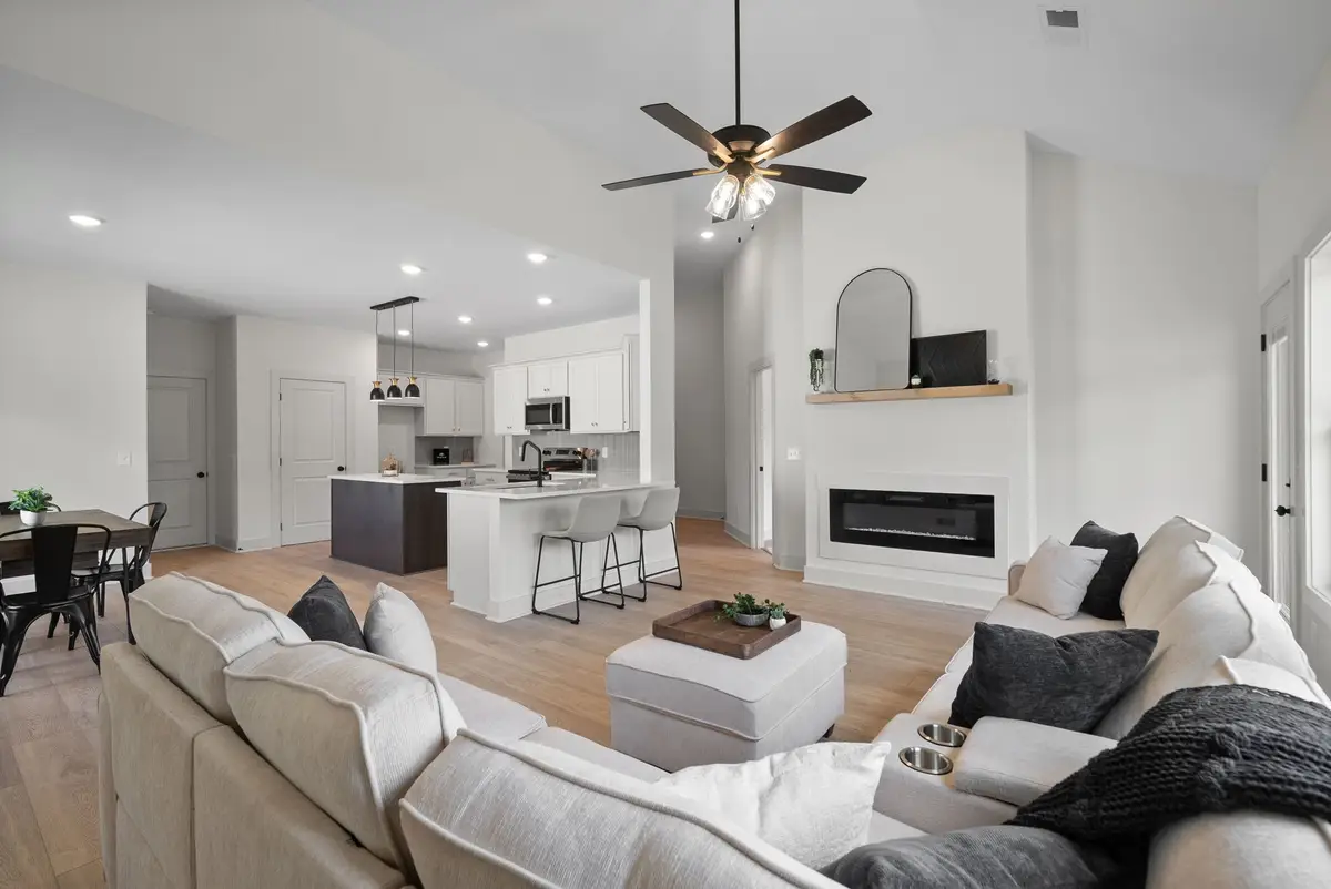 178 Dewberry Ct, Clarksville, TN 37042 - #1