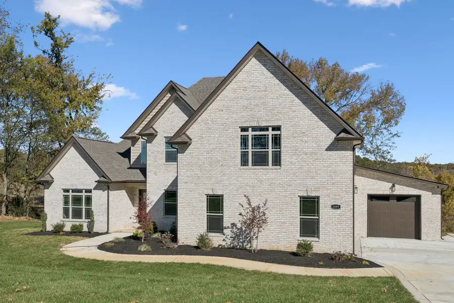 2895 Cooper Creek Rd, Woodlawn, TN 37191 - Image #2