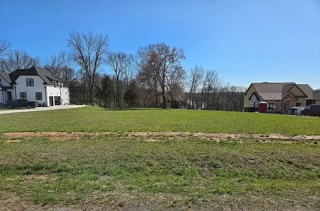 1029 Emerald Valley Dr, Castalian Springs, TN 37031 - Image #1