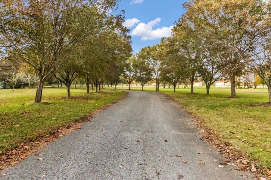 2942 Spanntown Rd, Arrington, TN 37014 - Image #2