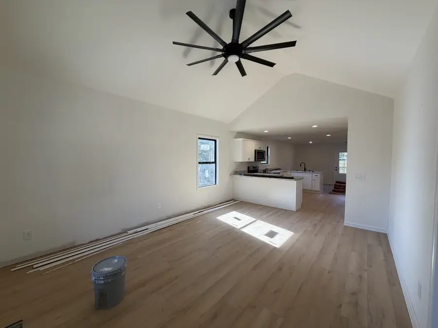 1243 S Russell St, Portland, TN 37148 - Image #3