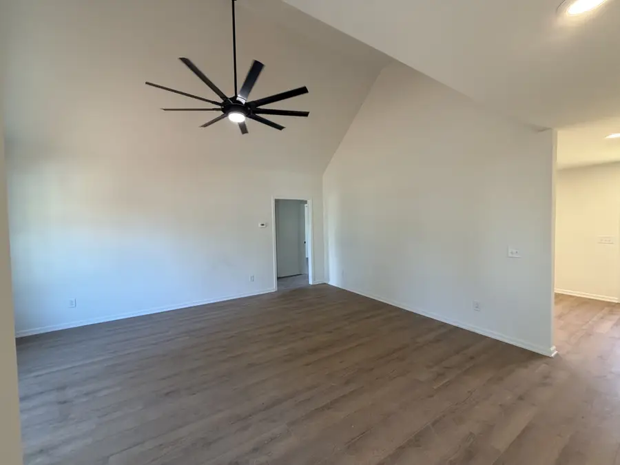 1237 S Russell St, Portland, TN 37148 - Image #3