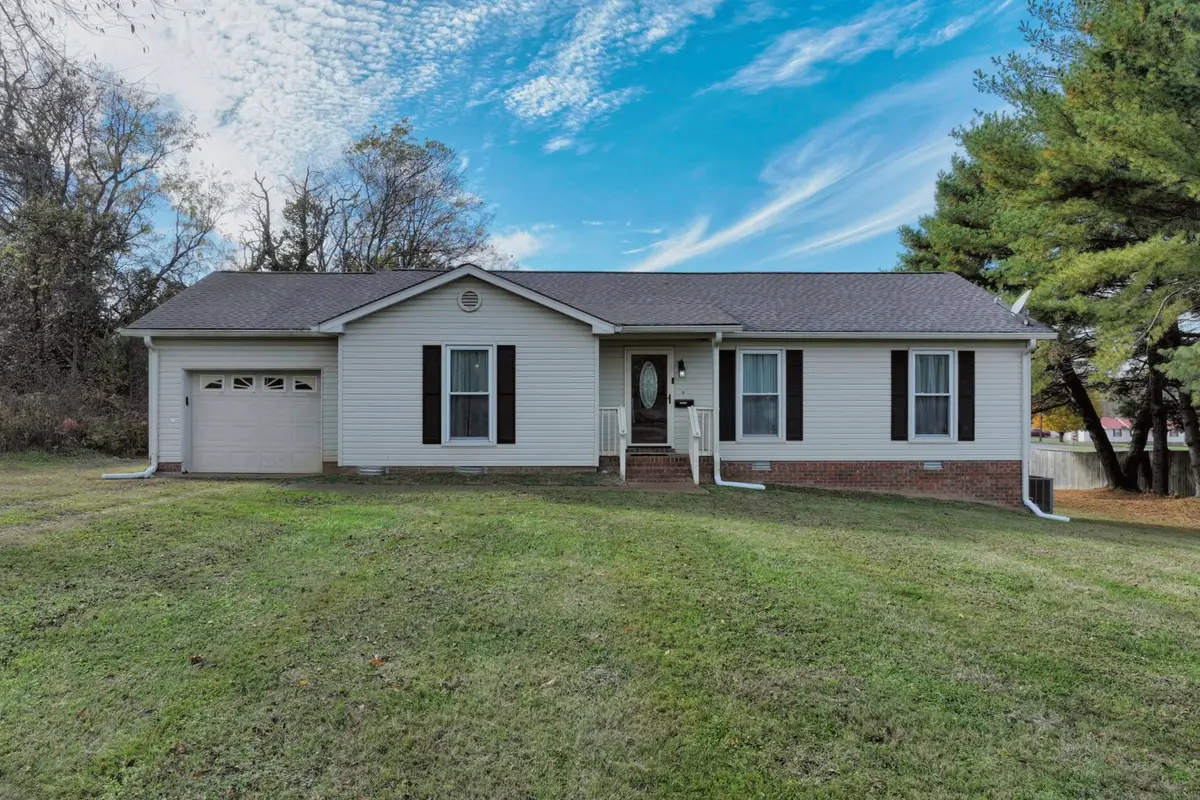 4418 Westside Dr, Cross Plains, TN 37049 - Image #1
