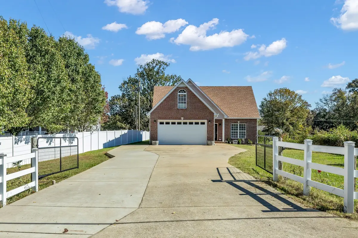 13535 Versailles Rd, Rockvale, TN 37153 - Image #1