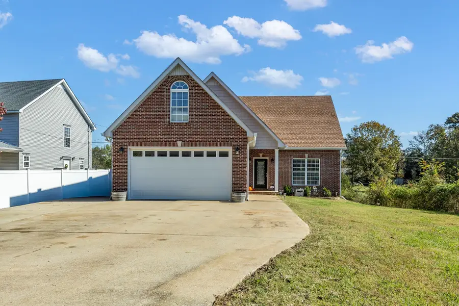 13535 Versailles Rd, Rockvale, TN 37153 - Image #2