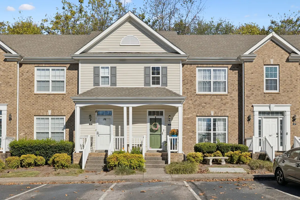 305 Newport Meadows Cir, Thompsons Station, TN 37179 - Image #1