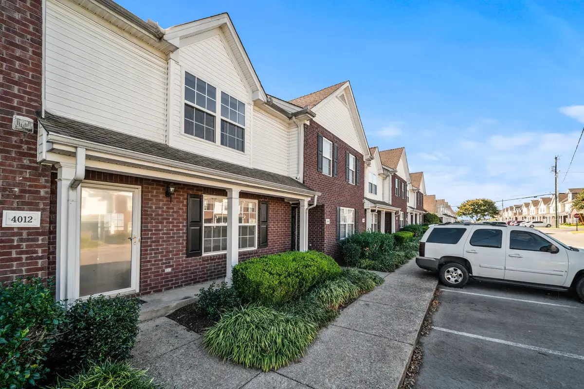 4012 Rg Buchanan Dr, La Vergne, TN 37086 - Image #1