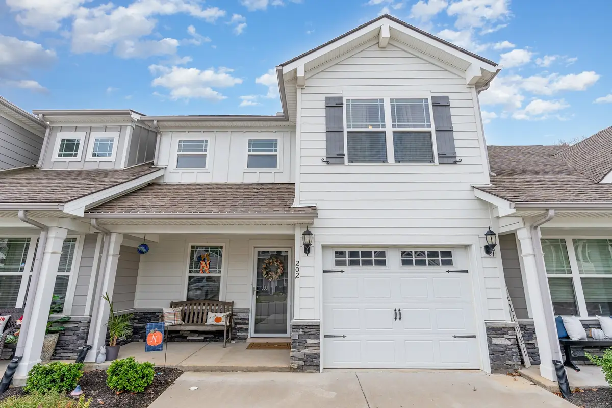 202 George Matthew Dr, Smyrna, TN 37167 - Image #1
